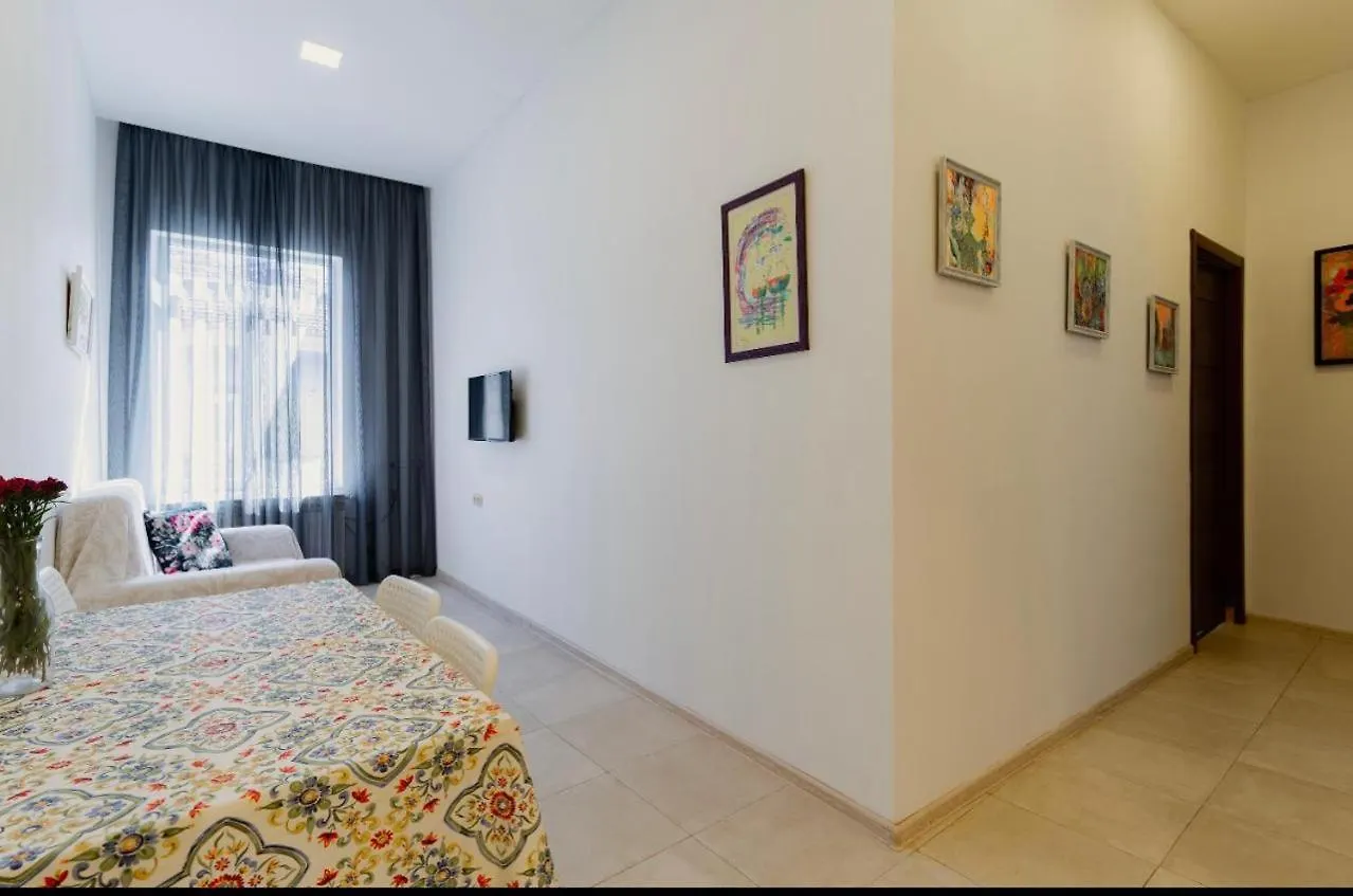 Kvartira Batumi Apartment